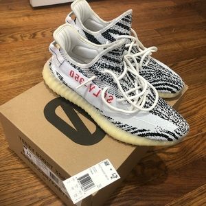 Adidas Yeezy Boost 350 V2 Zebra size 11